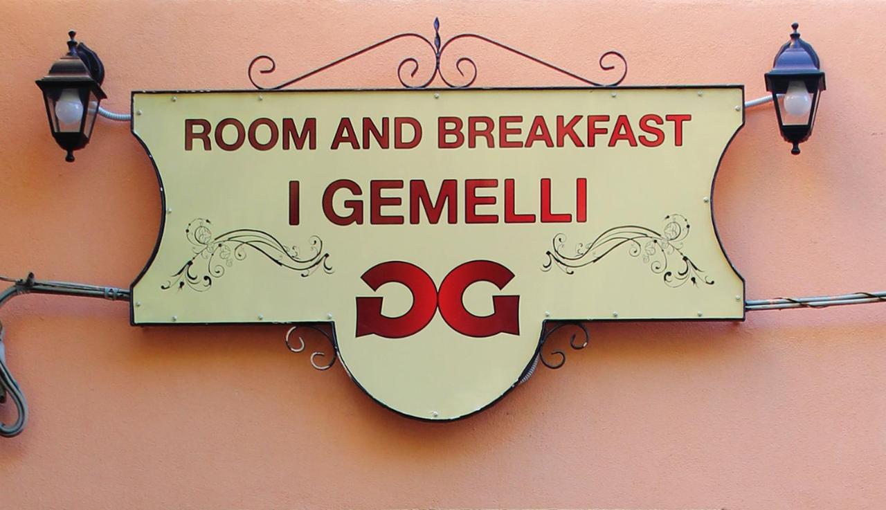 Room And Breakfast I Gemelli Іглесіас Екстер'єр фото